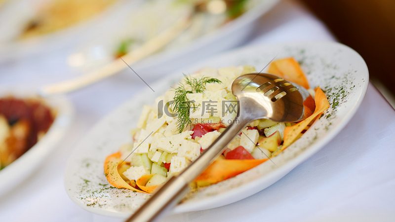 坚果炒货加盟店设备清单：揭秘开店必备利器